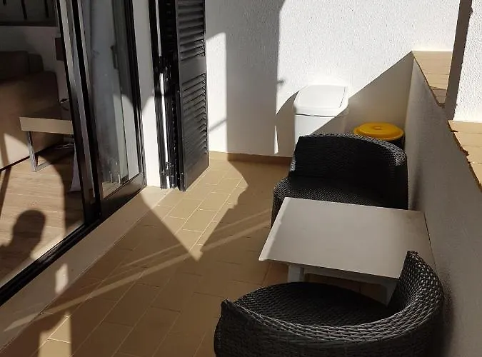 Johns Place Portimão